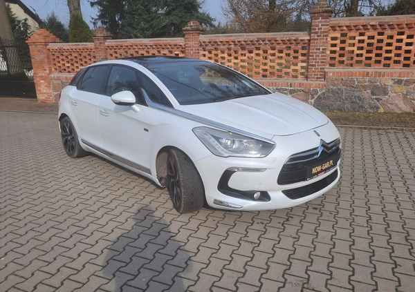 Citroen DS5 cena 44900 przebieg: 163027, rok produkcji 2013 z Sławno małe 232